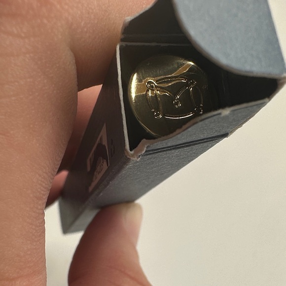 MERIT Brow 1980 Volumizing Pomade - minimalist beauty - Picture 9 of 9